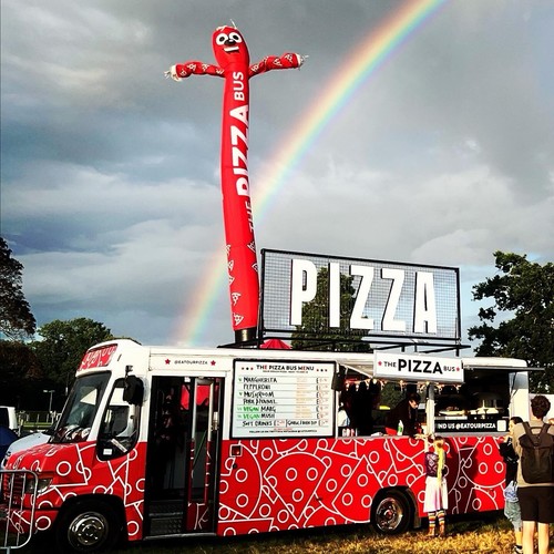 Mercedes pizza street food - pizza,